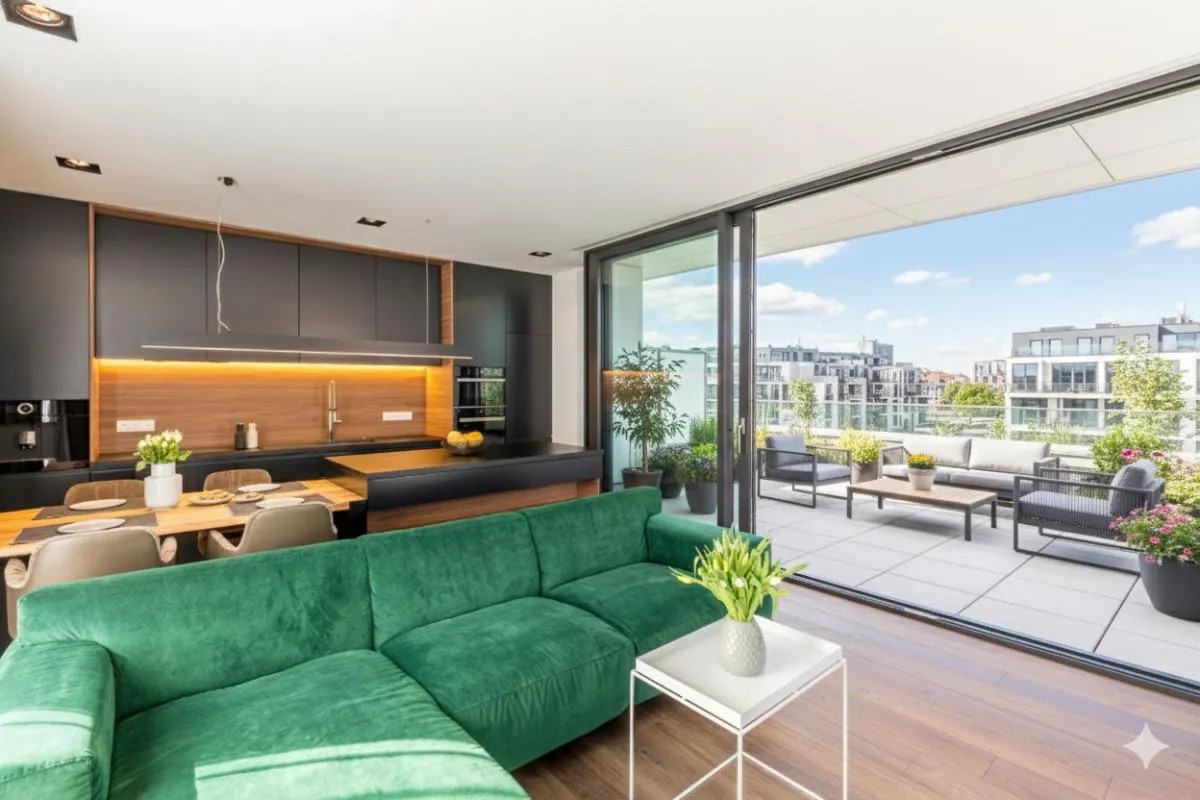 **RETOUR A LA VENTE DERNIER ETAGE avec TERRASSE + PARKINGS à 10min T2**
