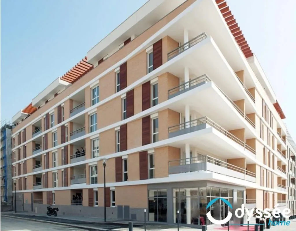 Appartement T3 lumineux de 56m2 avec jardin privatif - La Cro