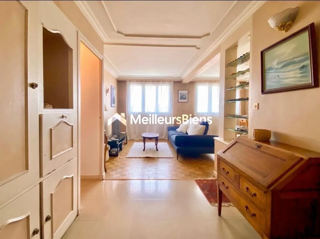 Appartement 3 pièces 67 m² avec balcon, garage et cave