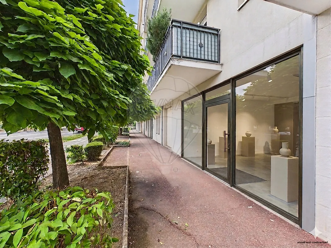 Local Commercial à vendre