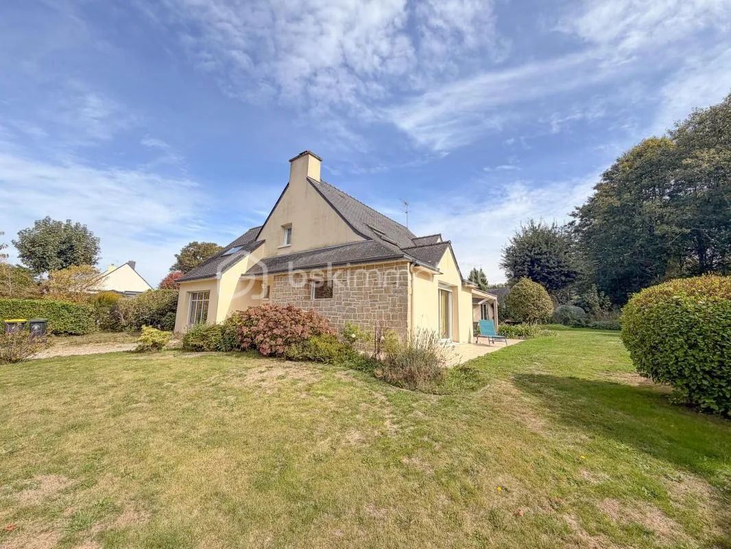 PLAUDREN - Maison de 141 m2 sur 1000 m2 de terrain - Superbe environnement