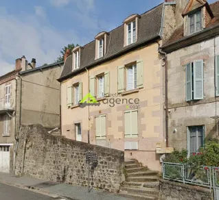 Aubusson T2 de 35 m2 en rez-de-chaussée Proche commerces
