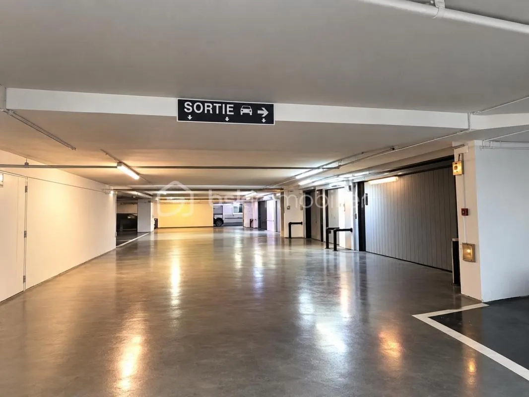 RUE DE LA PAIX PARIS 2 – BOX FERMÉ SÉCURISÉ