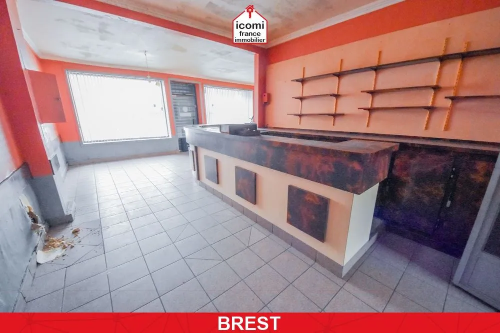 FINISTERE - Brest (29200) - A VENDRE - LOCAL A RENOVER OU TRANSFORMER 59M² - MULTIPLES POSSIBILITES - PERMIS DE CONSTRUIRE DEJA ACCEPTE
