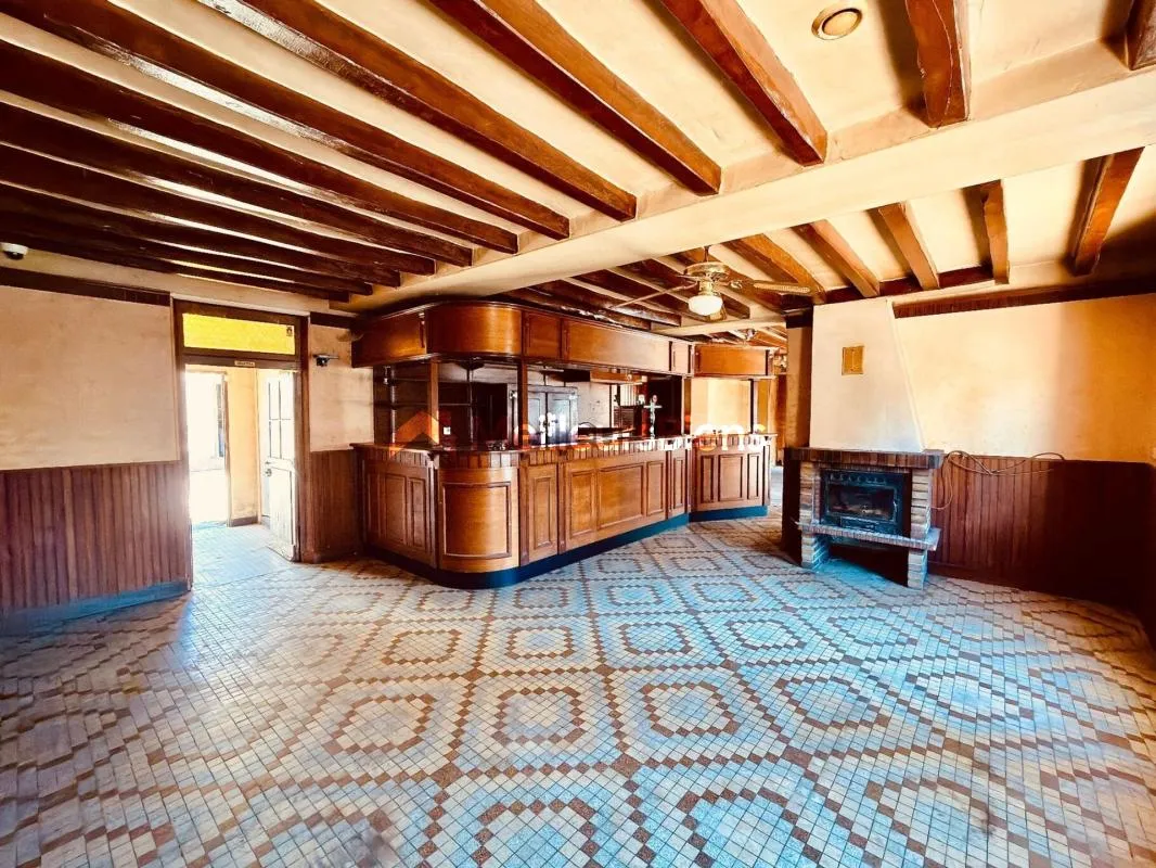 Ensemble immobilier de 234m2 avec potentiel