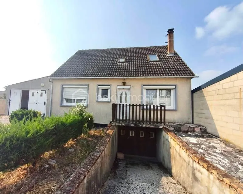 MAISON FAMILIALE AVEC SOUS-SOL TOTAL - 3 CHAMBRES