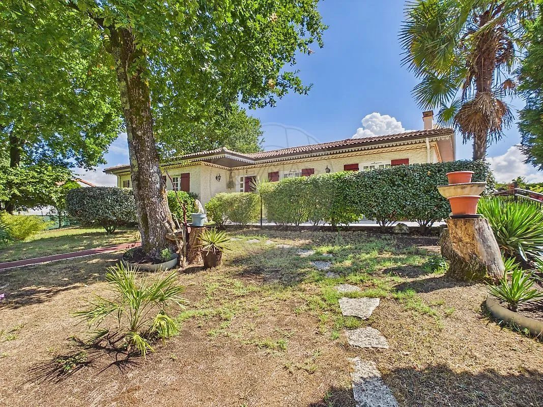 Maison 5 chambre(s) à vendre