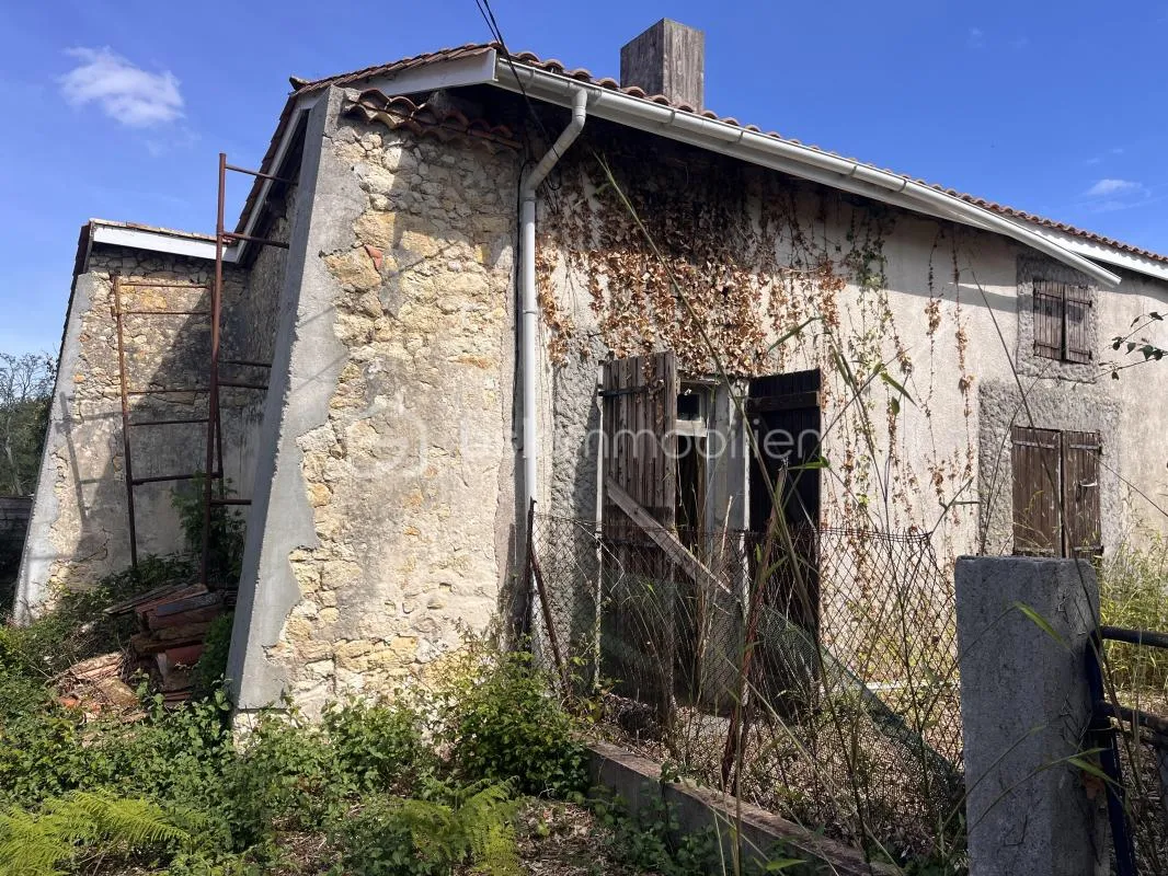 Maison en moellon à rénover