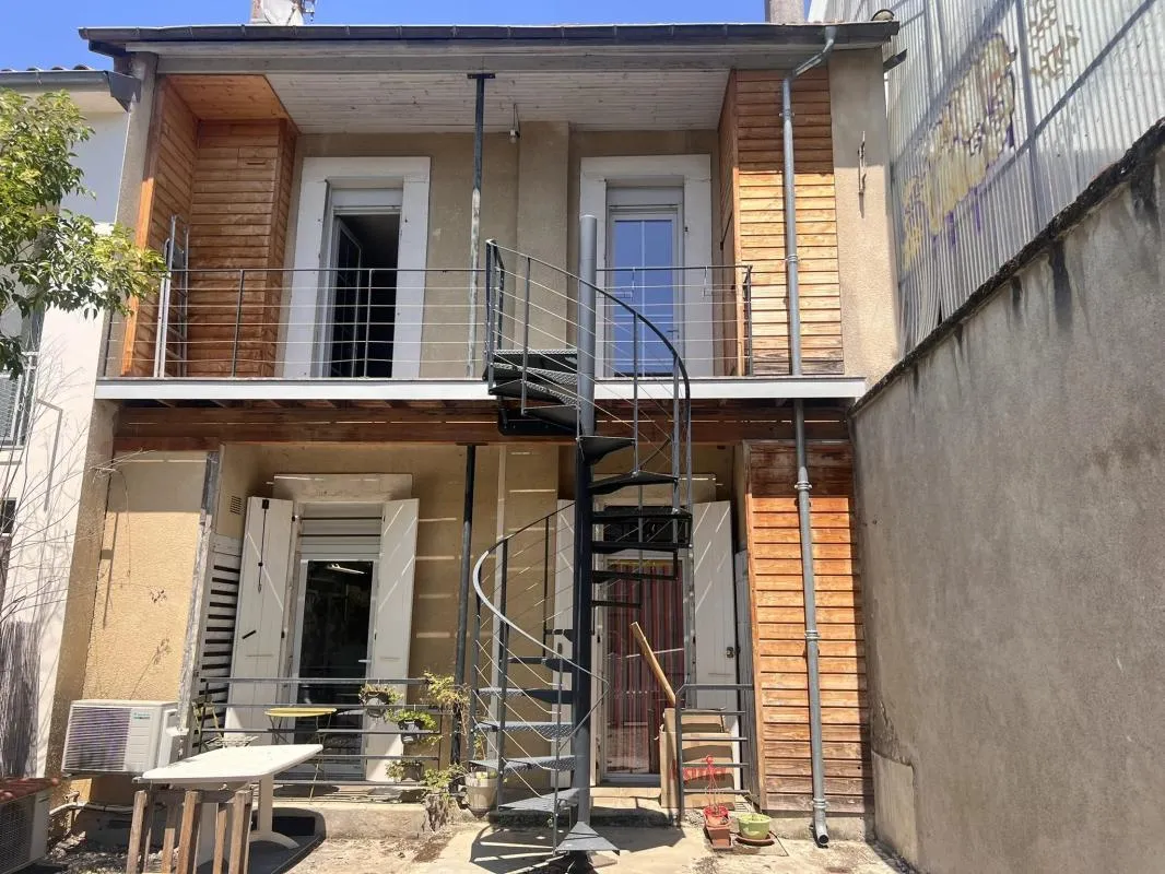 MAISON DE VILLE DE 93 M2