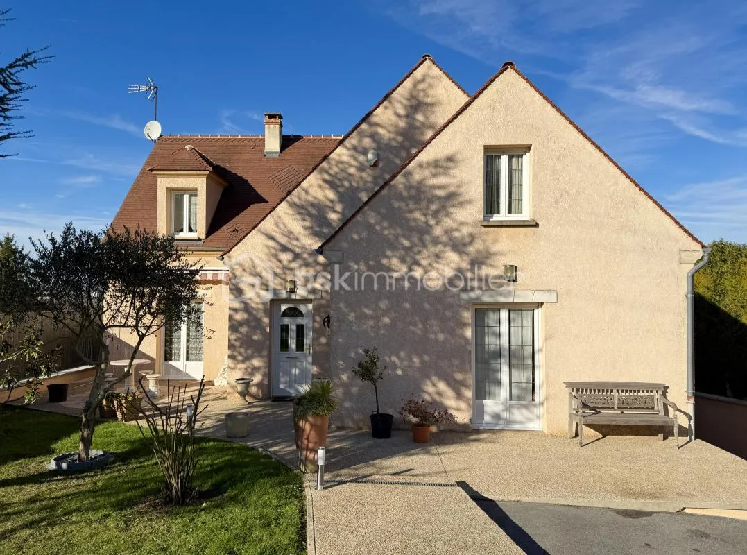 À vendre – Maison d’architecte indépendante à Fublaines (2005)