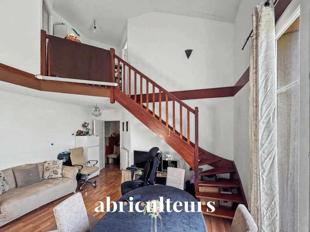 Appartement duplex - 78 m² - 4 pièces - en vente à Villeneuve-la-Garenne Avenue du Ponant (92390)