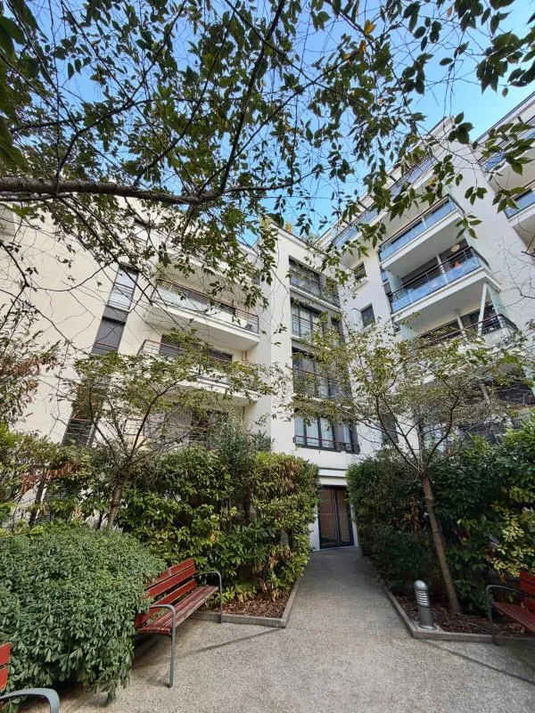 Appartement 2 pièces - Suresnes - 42m²