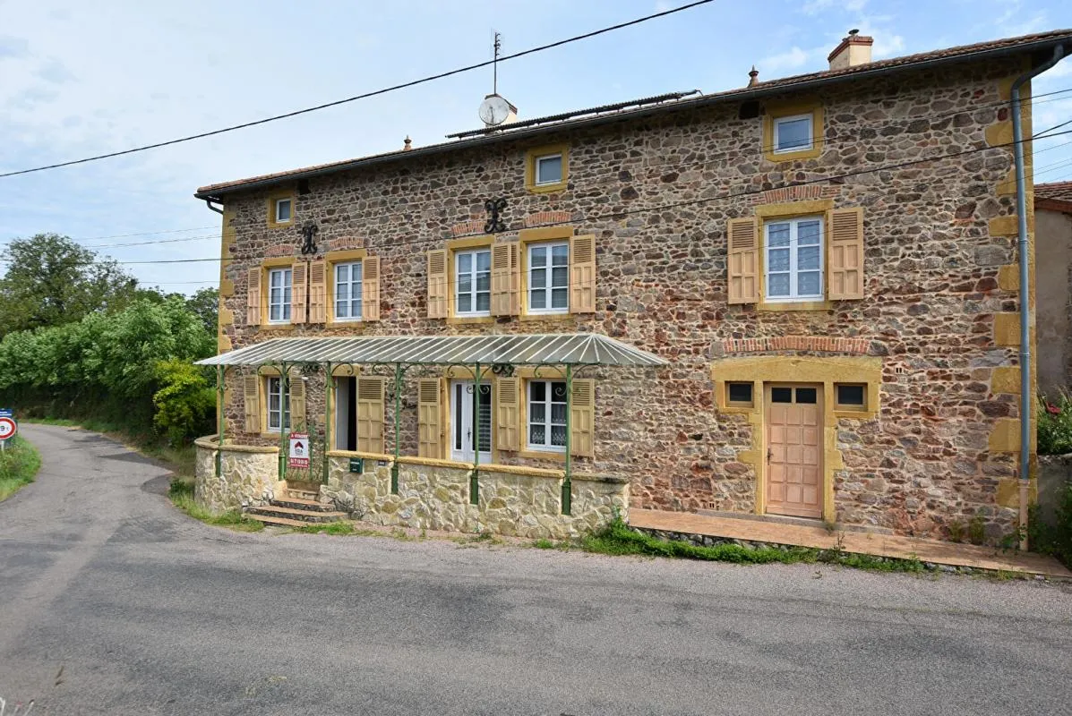 Maison à vendre à Belmont De La Loire