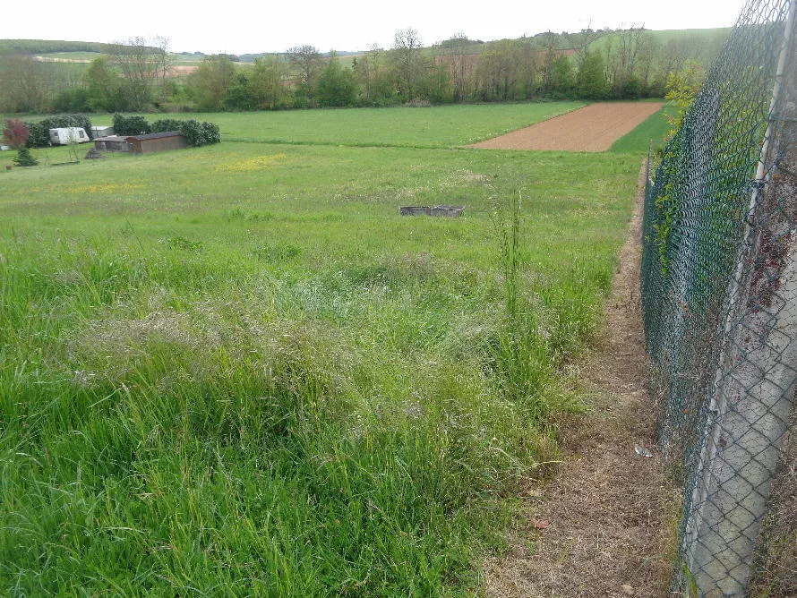 TERRAIN à BATIR 11 km AUXERRE