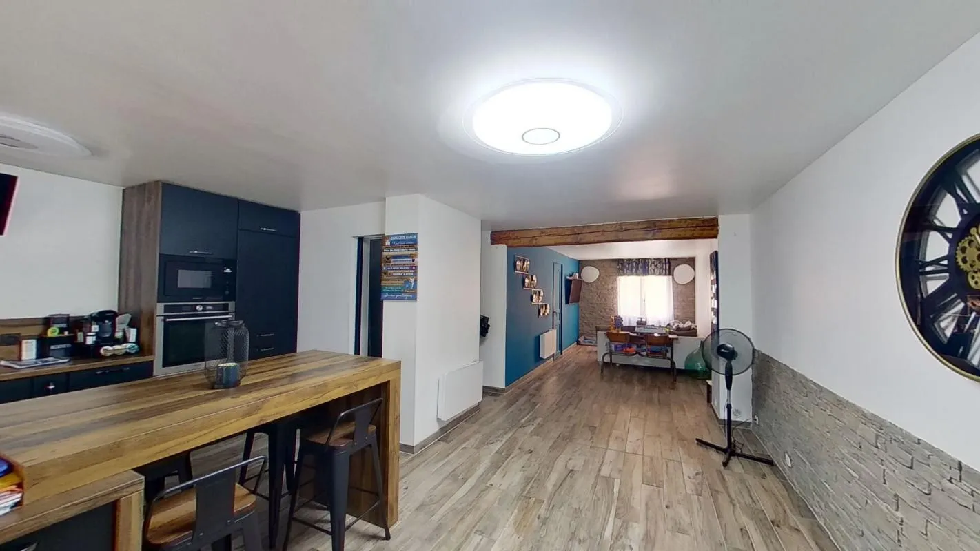 Maison de village Vins-sur-caramy 4 pièce(s) 99 m2