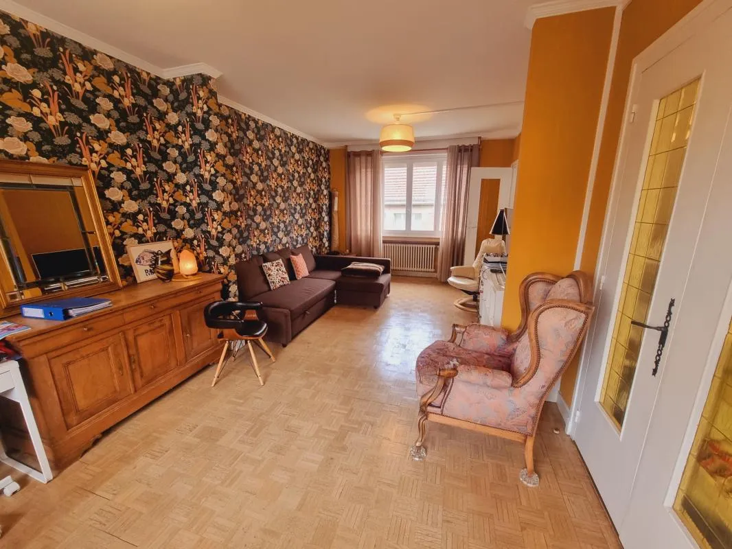 Semi-individuelle en hypercentre,3 chambres,garage,terrasse