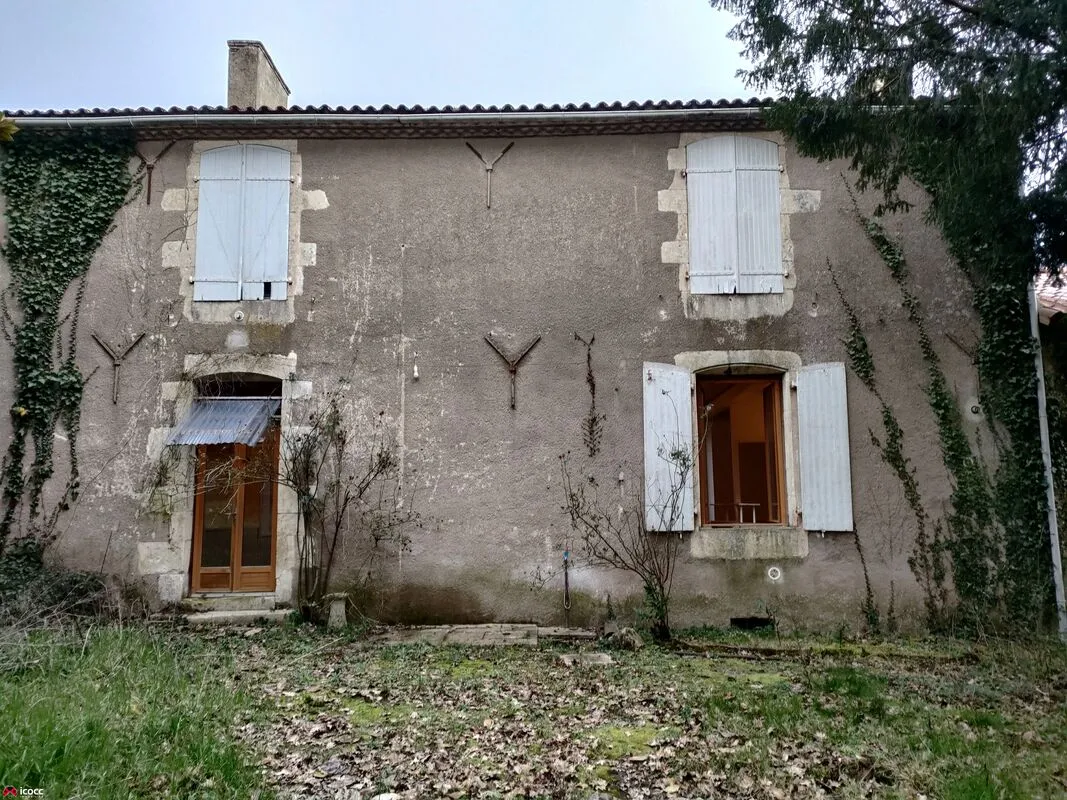 Maison à rénover de 90 m² / 270 m² de terrain