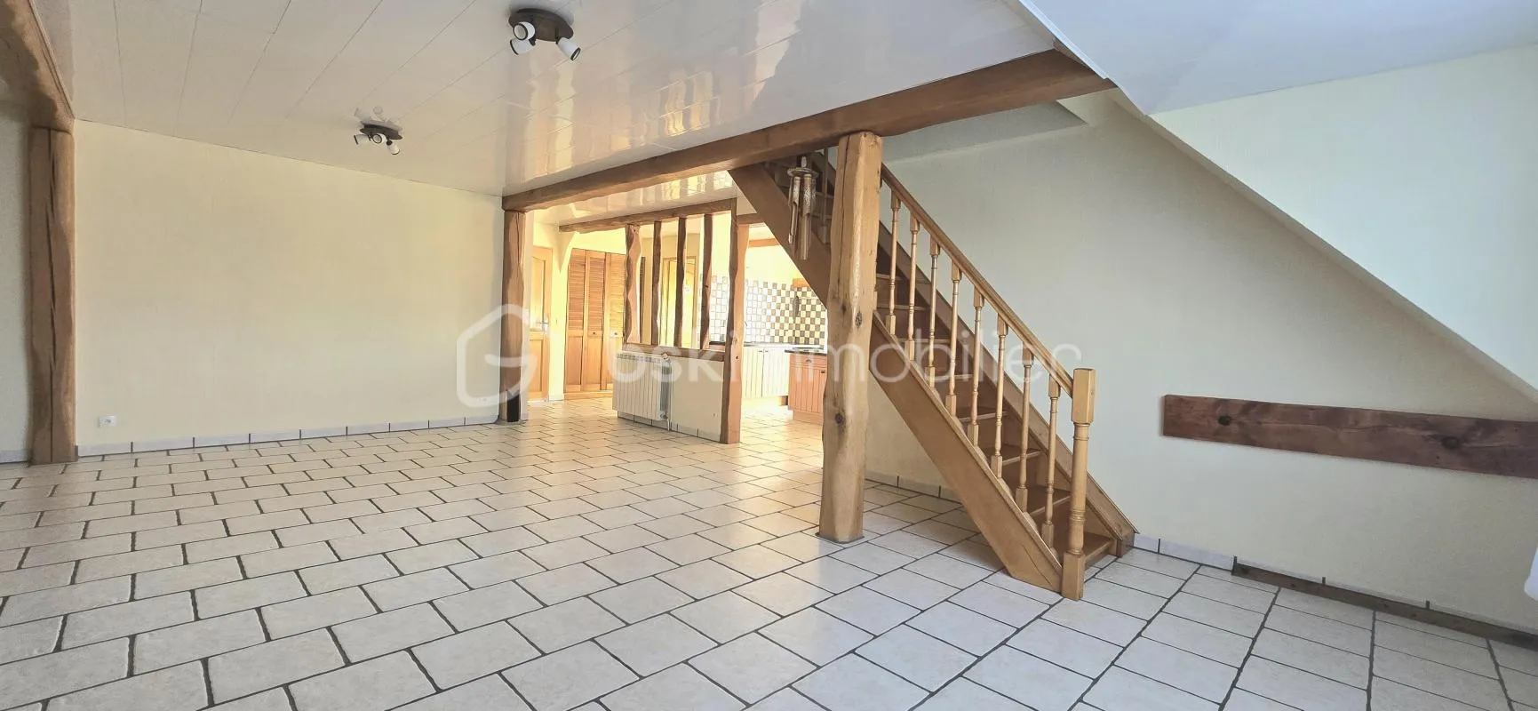 *** Grande maison familiale ou 2 logements indépendants - Avec jardin, terrasse & parking ***