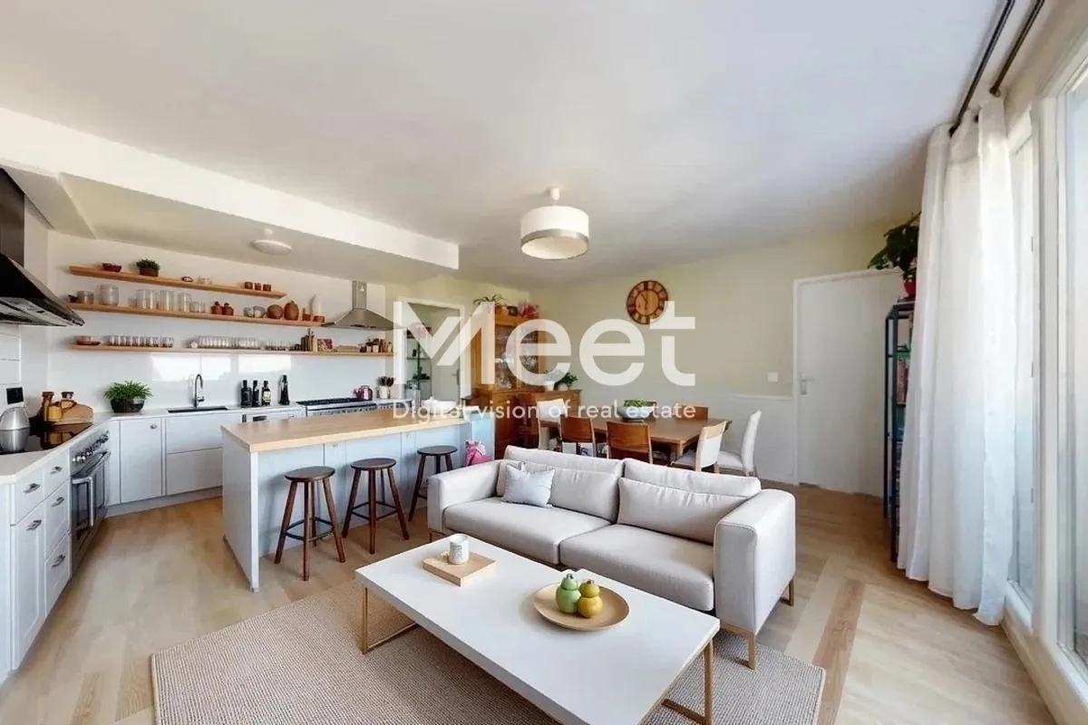 EXCLUSIVITÉ - ORLY - APPARTEMENT 4 PIÈCES DE 89 M² AVEC BALCONS ET DOUBLE PARKING