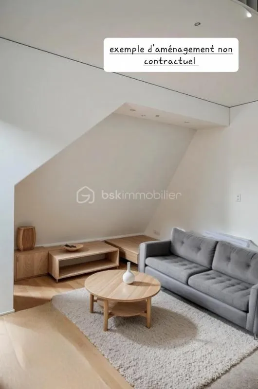 APPARTEMENT ENTIEREMENT RENOVE AVEC PARKING