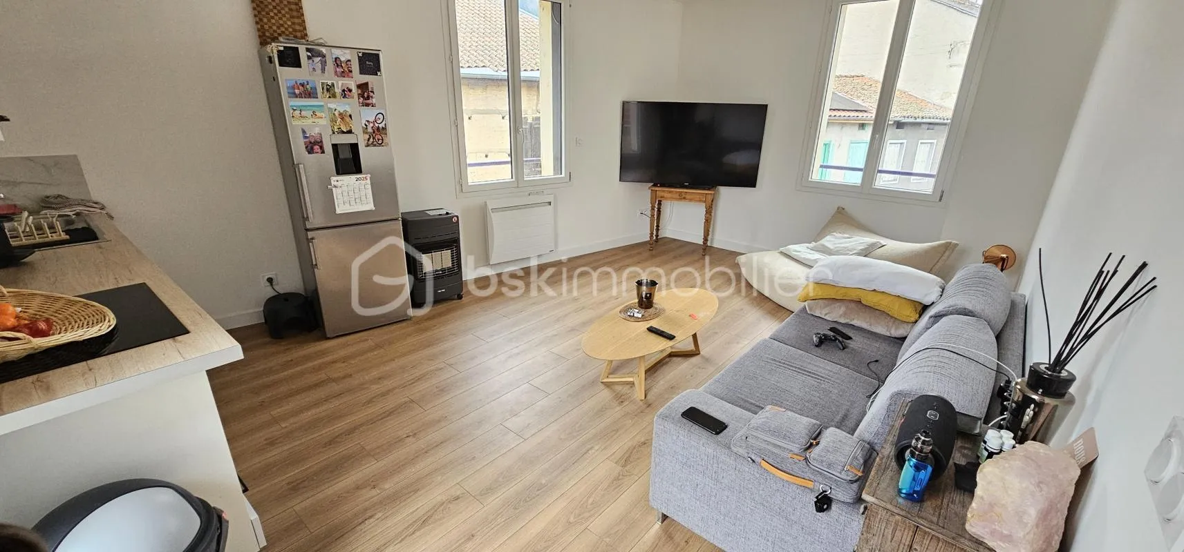 APPRTEMENT 2 CHAMBRES AVEC TERRASSE