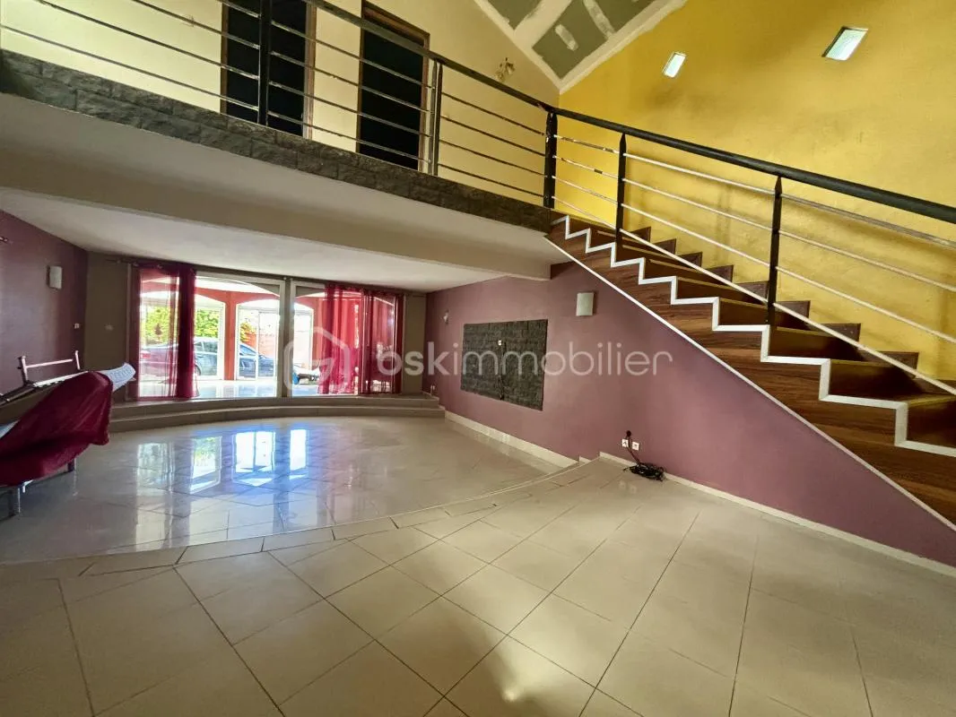 Villa  F6 160m²  + garage/local 90m² Saint-André