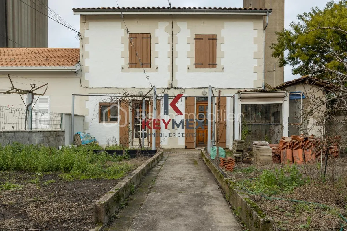 Immeuble de 2 lots de 165m² avec 2 garages