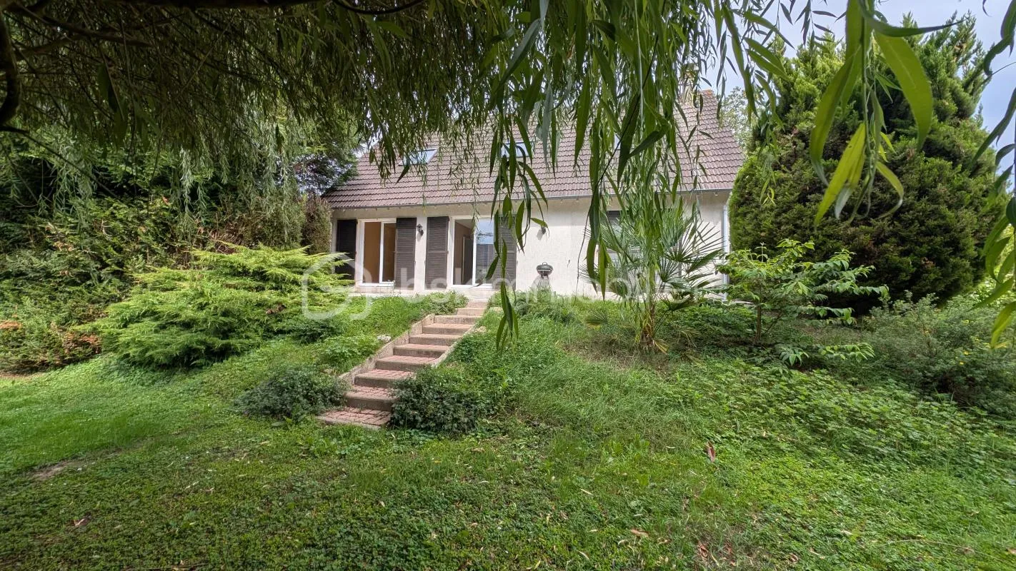 Maison individuelle avec sous-sol total – 6 chambres - À 15 min de Coulommiers (77)