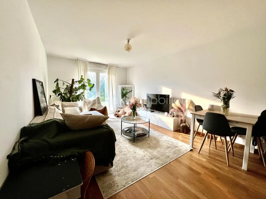 APPARTEMENT REZ DE JARDIN