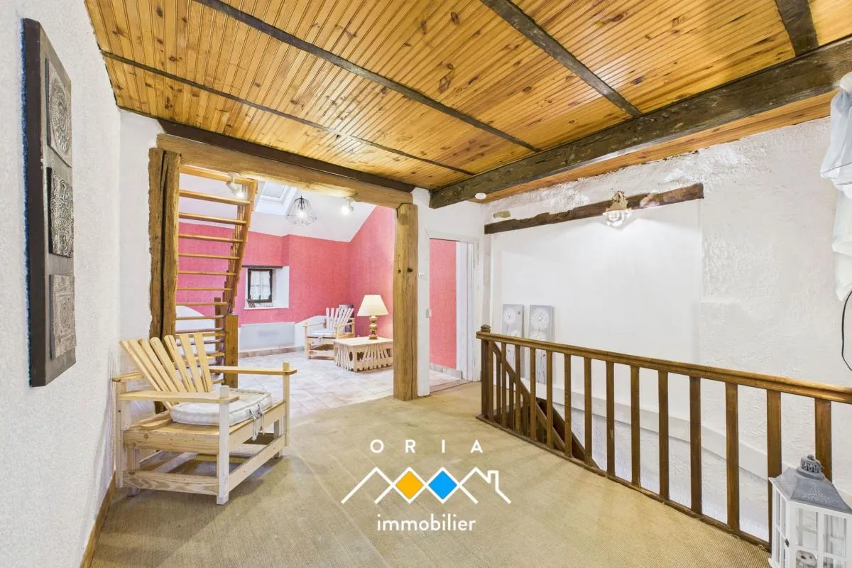 🌿 Maison de charme au cœur de la Vallée du Rupt de Mad – Vandelainville 🏡