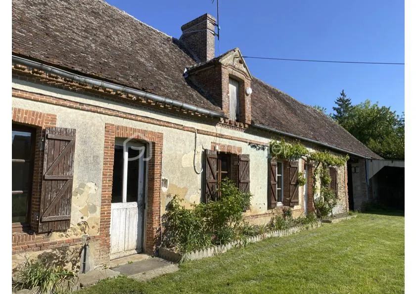 Longère à rénover – Beau potentiel dans un environnement rural