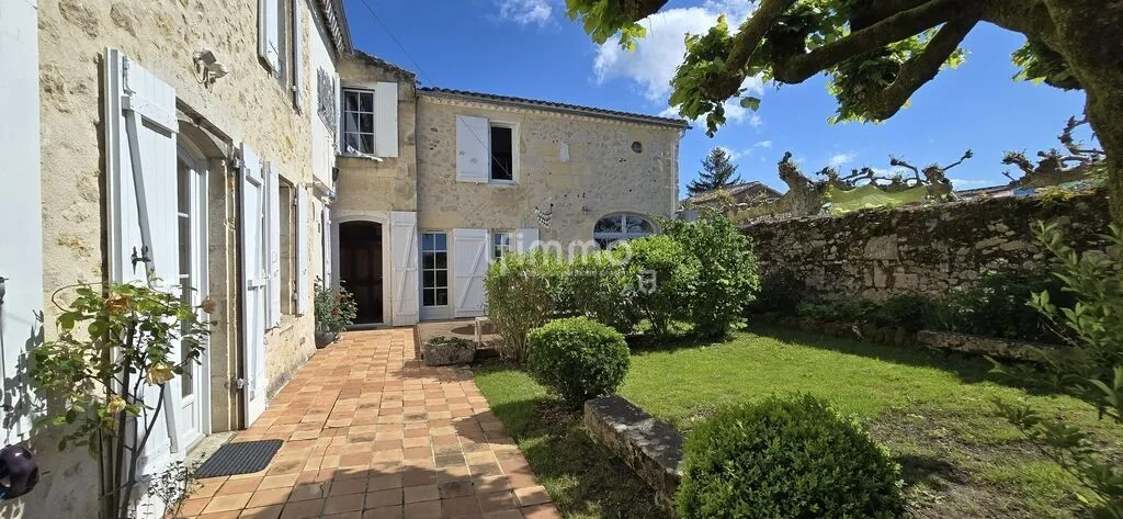 Maison en pierres de caractère