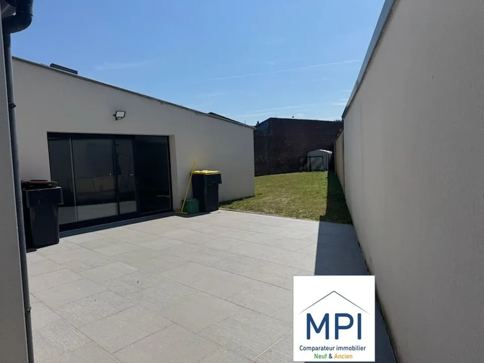 Baisse de prix: Maison de ville au centre de Vendin le vieil