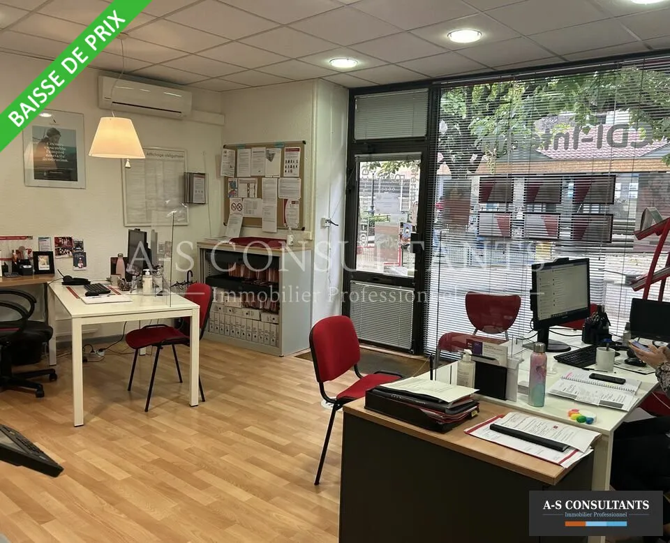 BUREAUX/LOCAUX PRO A VENDRE