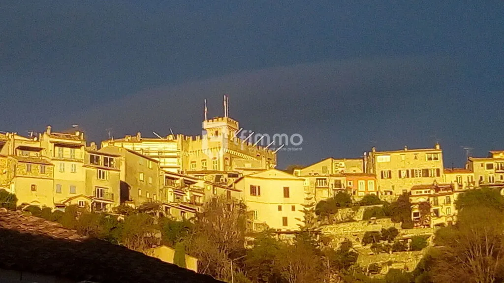 Cagnes -sur- Mer, 2 pièces à quelques minutes de la gare