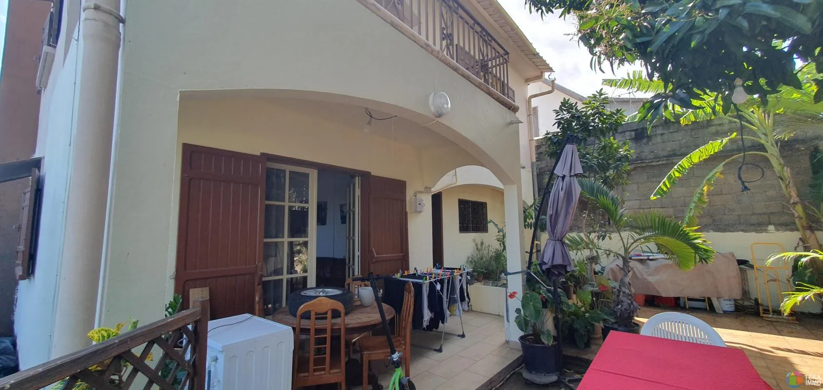 A VENDRE  2 MAISONS JUMELEES A  ROCHES MAIGRES