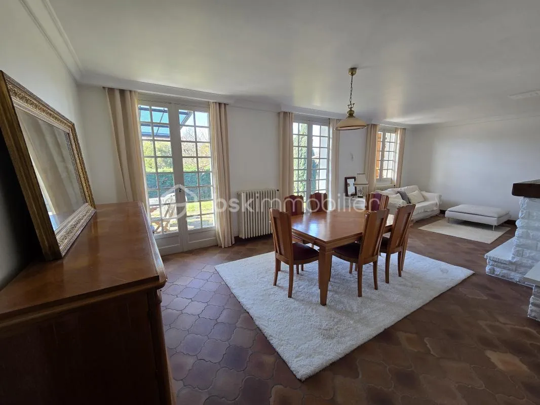 Maison en pierre sur sous sol complet