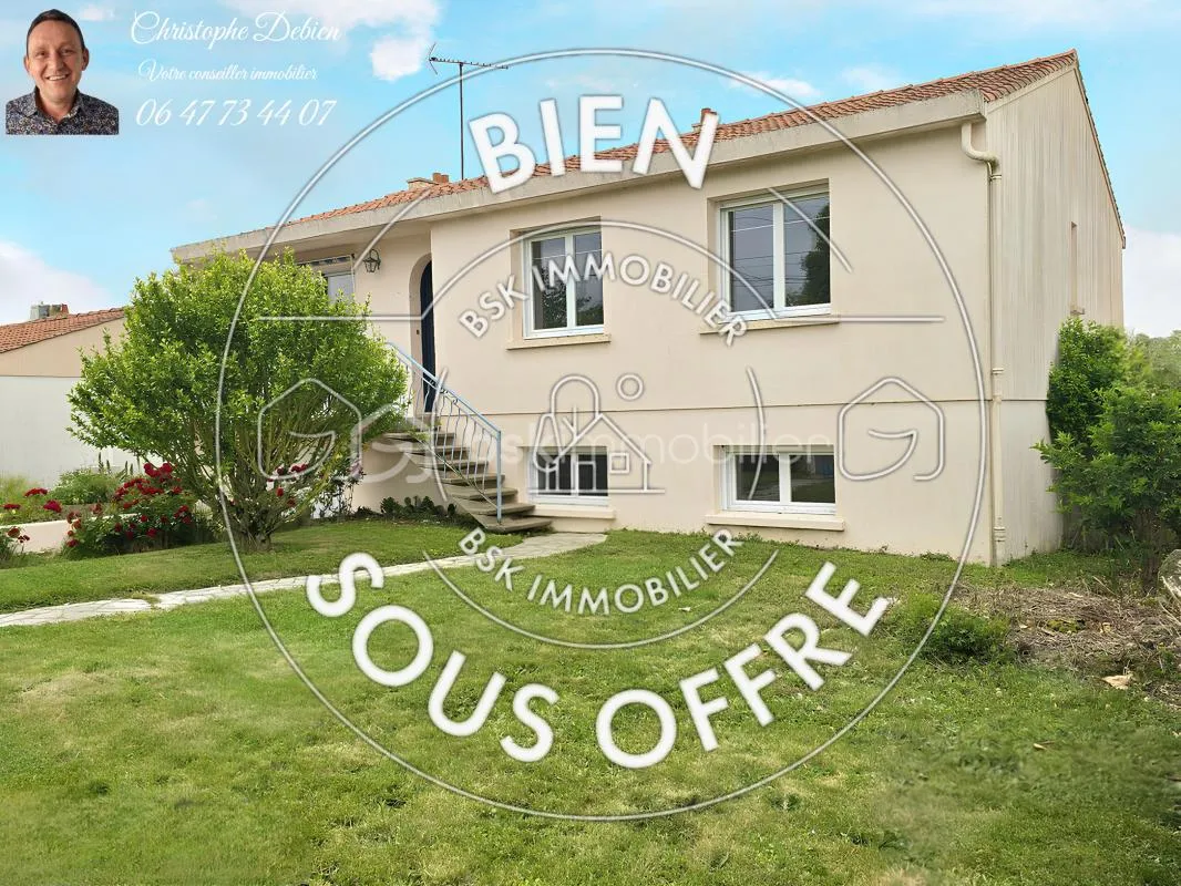 MAISON FAMILIALE 5 CHAMBRES AU CALME À BELLEVILLE-SUR-VIE