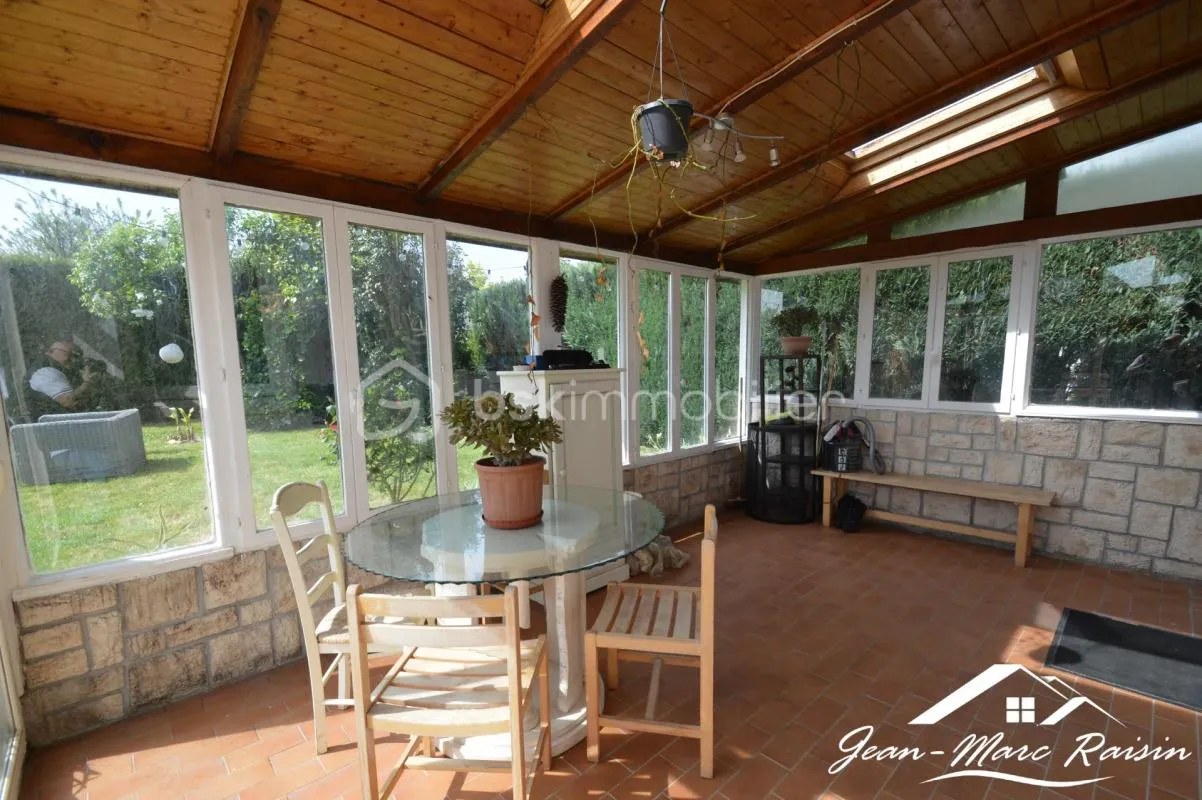 À vendre – Maison de 7 pièces avec jardin, véranda et sous-sol total à Saint-Pathus quartier pavillonnaire