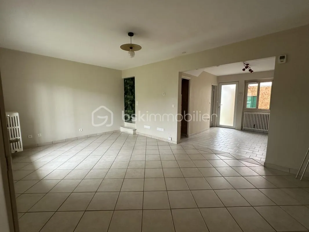 À vendre maison à Fleury-les-Aubrais