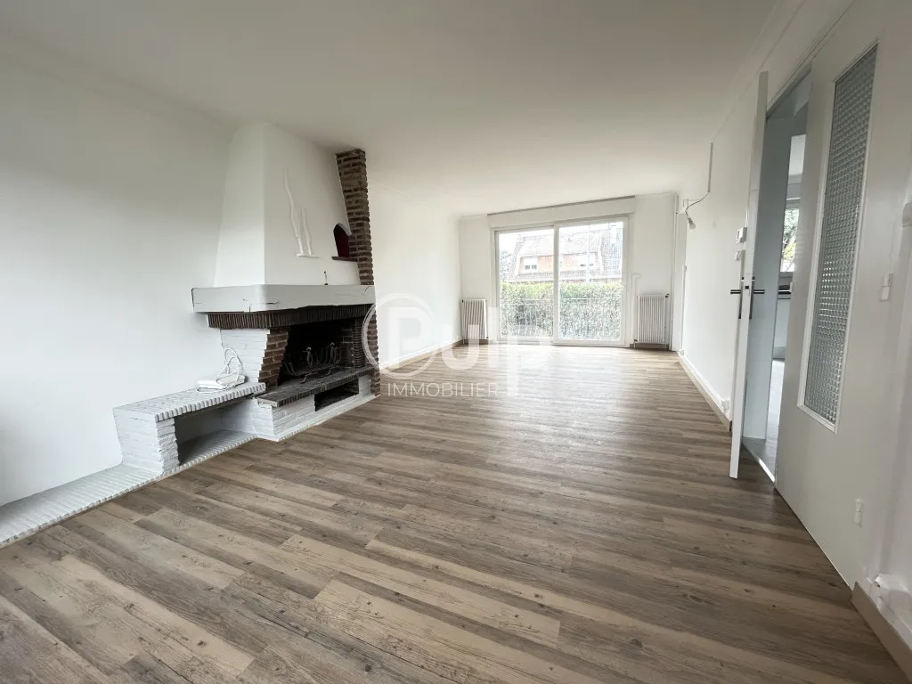 Maison rénovée avec garage à vendre à hazebrouck