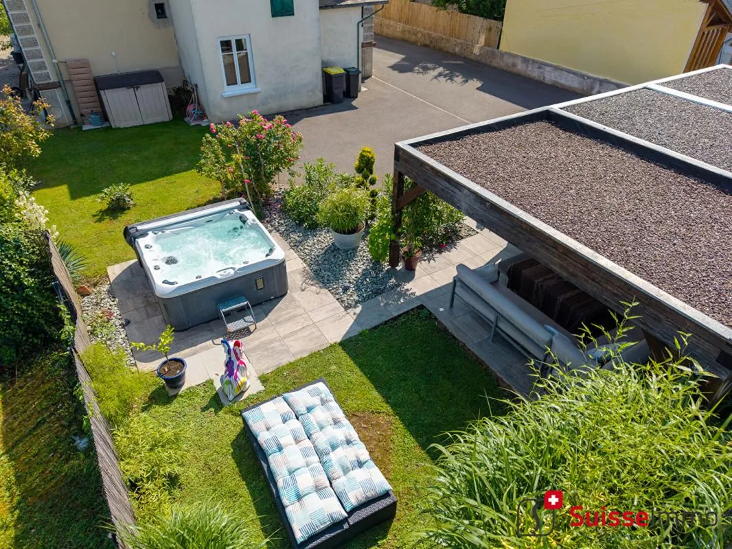 Maison de maître à Valentigney 185 m2