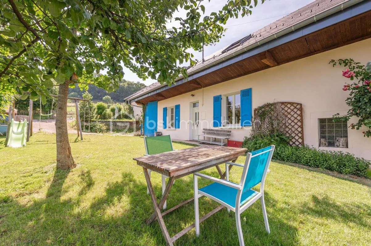 Belle bâtisse de caractère rénovée / Piscine / Atelier - Garage indépendant 70 m²