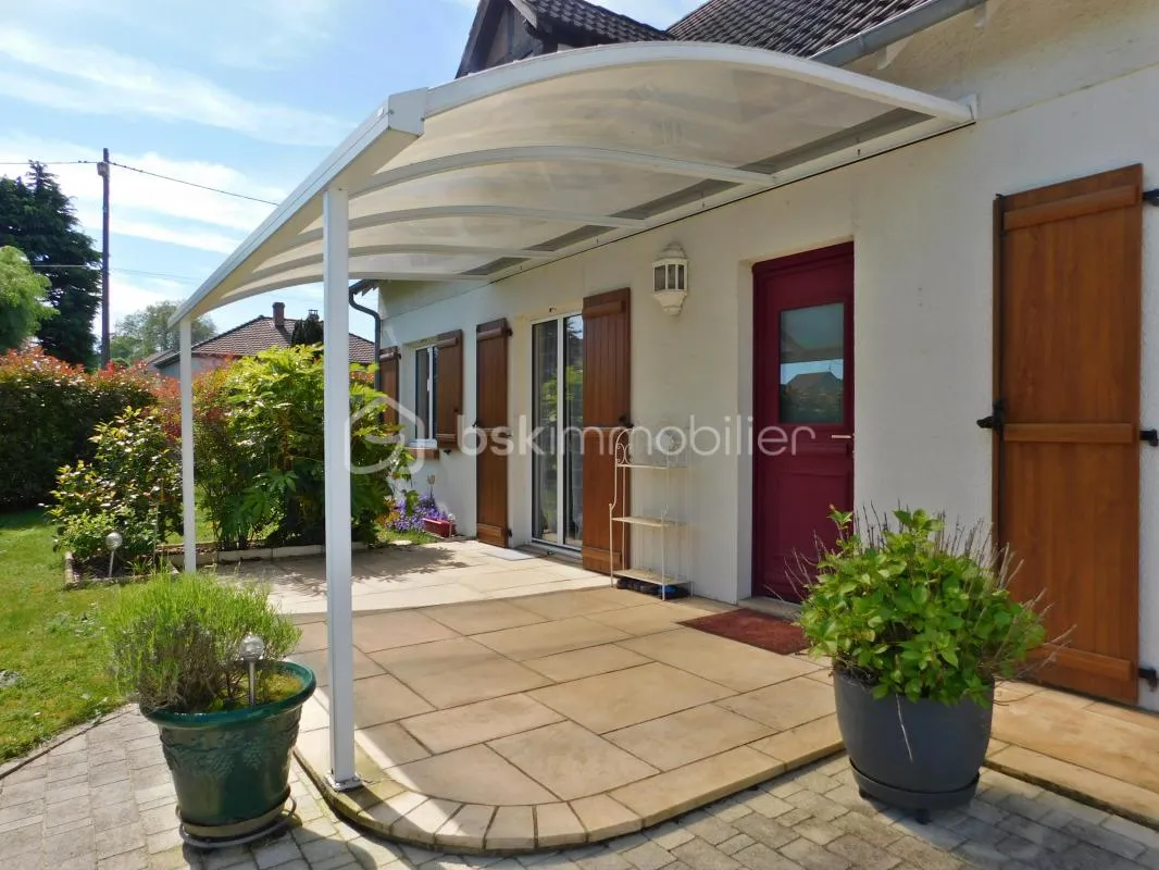 Maison de ville 137 m² – 3 chambres – Jardin – Garage