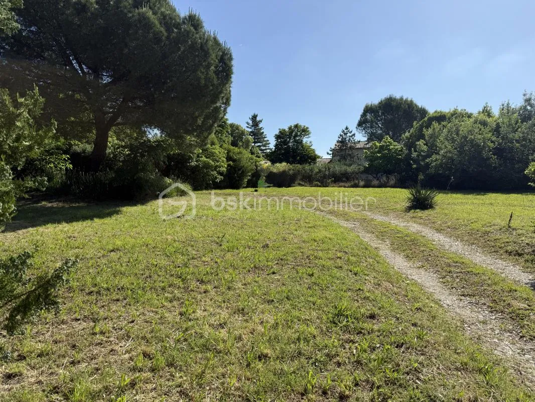 Terrain libre constructeur 537 m²