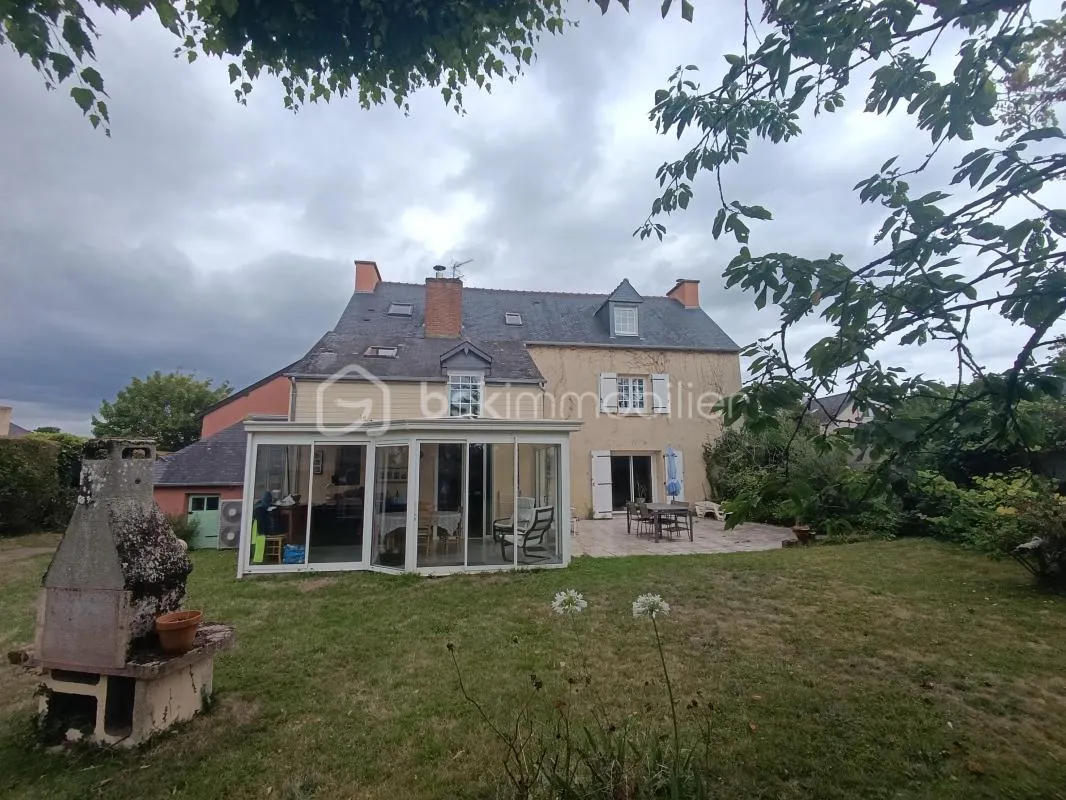 Maison Saint-Domineuc 186 m²