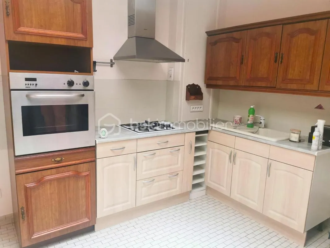 Appartement spacieux au cœur d'Amboise – 110 m² de charme et de lumière