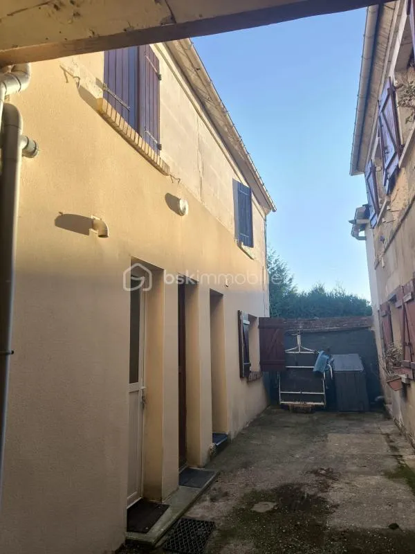 Immeuble de rapport de quatre appartements