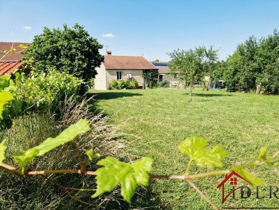 maison de campagne 85 m2 sur 2098 m2 de terrain