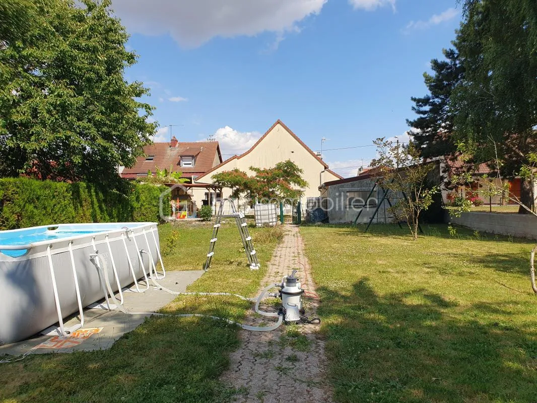 🏡 MAISON FAMILIALE – BEAUX VOLUMES – 5 CHAMBRES – QUARTIER RECHERCHÉ 🛏️✨